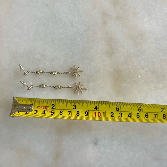 Lulus Gold Starburst Crystal Drop Earrings Bling Shiny for Festive Party Wedding - Picture 2 of 3